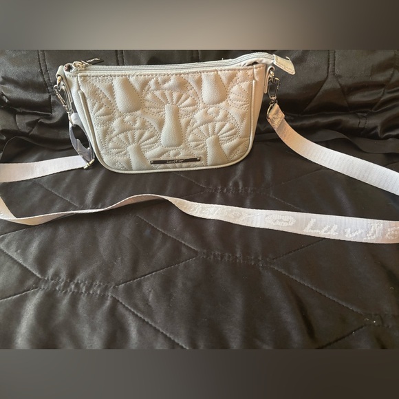 ๐โจ Betsey Johnson Crossbody Bag Bundle (2) - Picture 2 of 11